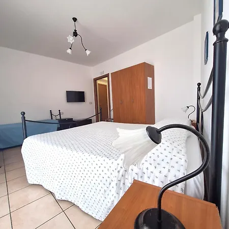 B&B Fragolina 4*