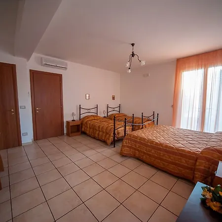 Fragolina Panzió 4*