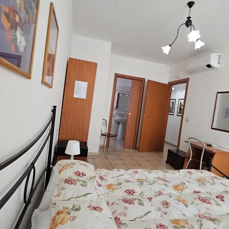 Fragolina Bed and breakfast 4*