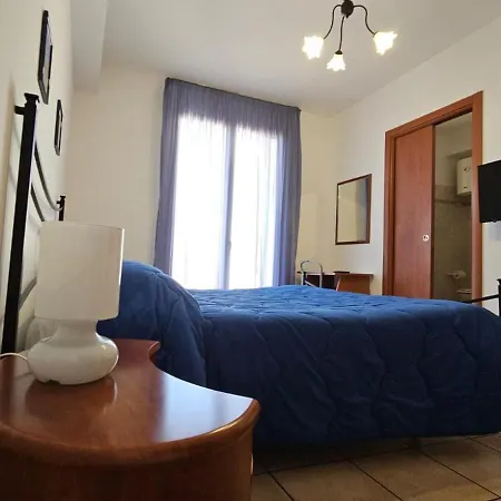 Bed & Breakfast Fragolina 4*
