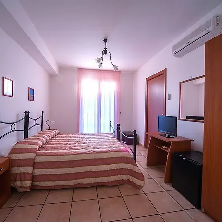 Fragolina Furci Siculo